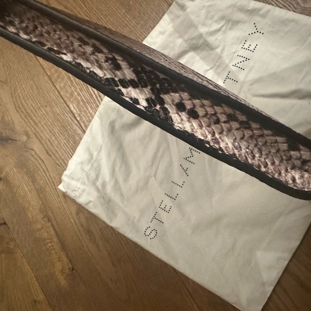 Stella McCartney Pink Snake Print Clutch - Picture 6 of 13
